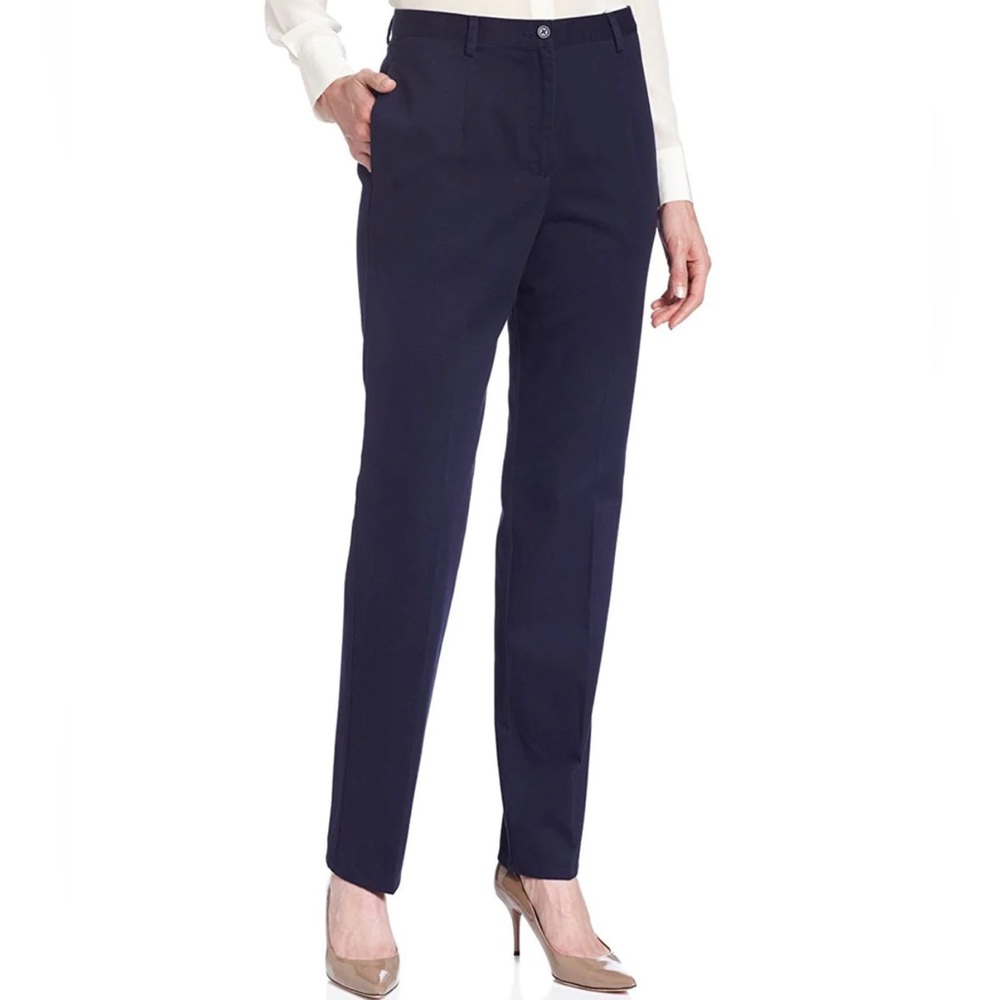 Pendleton Women’s Everyday Chino Straight Leg Pant in Navy Size 14